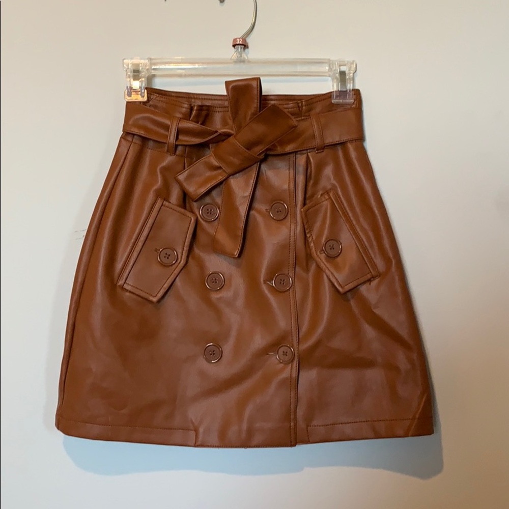 Forever 21 faux leather skirt - XS